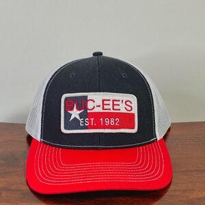 BUC-EE'S Mesh Trucker Hat Cap Strap Back Red White Blue Star Flag Est Logo Panel